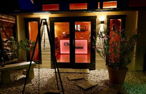 Wellness Ferienwohnung mit Sauna, Massagen, Spa, beheizbarem Whirlpool bei Leipzig - Foto 27