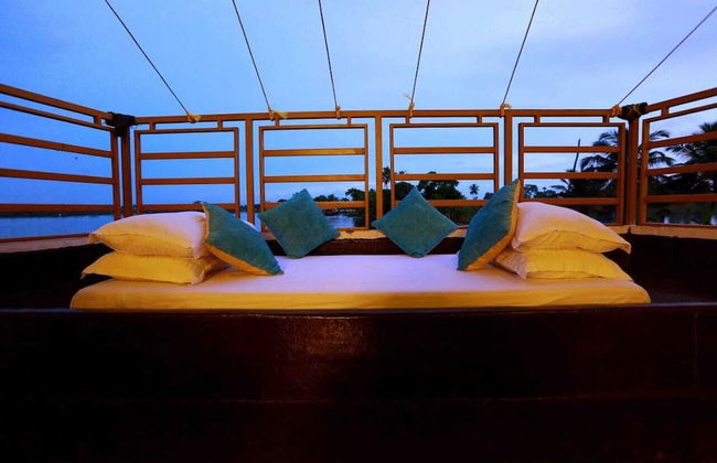 Double Decker Houseboat - Foto 35