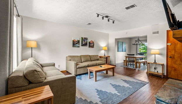 Sleeps 6 Indoor Pool 10 Mins to Dollywood - Foto 4, Habitación