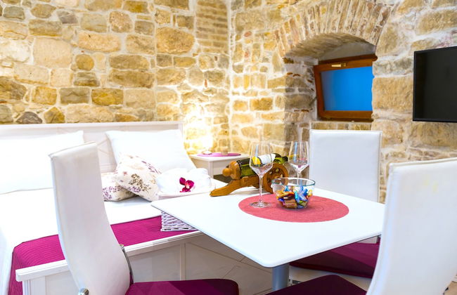 Gaius Aurelius Valerius - Photo 42