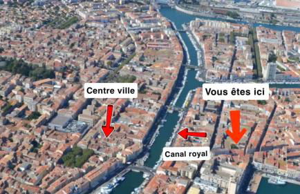 Le Cocon de ville sètois, Clim, patio et garage pour véhicule moyen, type clio, draps et serviettes inclus - Foto 2