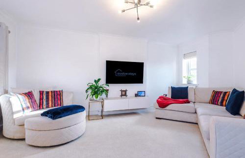 Driveway Stylish 3Bedroom Home in Middleton - Foto 16