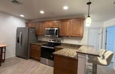 Stylish one bedroom apartment with full kitchen - Foto 49