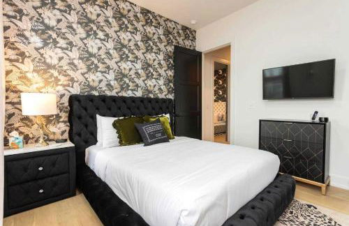 Rooftop Deck Hot Tub Fire pit Sleeps 10 - Foto 37