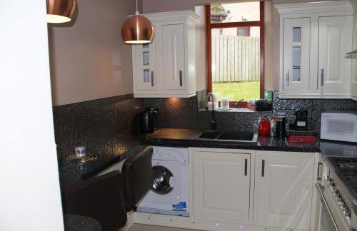 Amazing 4 Bed Scottish Baronial Style House - Foto 9