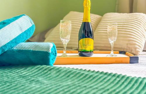 Apê Elegante I Wi-Fi e A/C - Foto 16