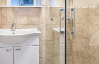 Apartments by the sea Rogac, Solta - 11655 - Photo 15