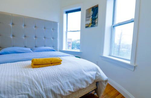 Modern & Spacious 4-Bedroom Apartment in Roxbury - Foto 12