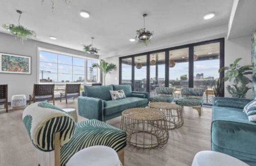 1BR Apt King Bed FREE Parking Gym - RoofTop 609 - Foto 28