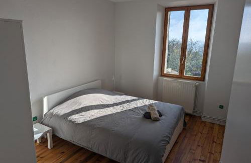 Appart 65m2 avec 2 chambres dans ferme rénovée - Parking gratuit - Grande vue montagnes - Foto 16