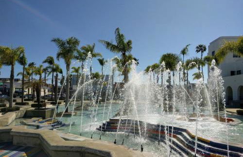 Mile to Beach! Private, Family & Pet Friendly Oasis! Pool Table & Hot tub! - Photo 46