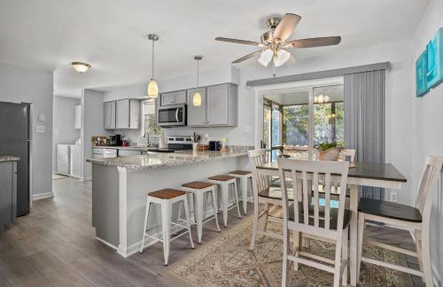 Seahorse Cove - Screened porch, Shared pools! - Foto 10