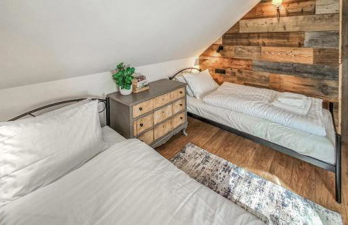 Beautiful Home In Podwilczyn With Sauna - Foto 28