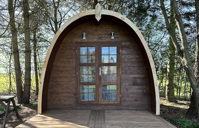 Woodland Camping pod With use of Campsite Bathroom - Photo 21