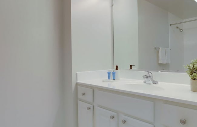 Stylish & Cozy Apartment in Ballston - Foto 27