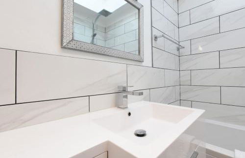 Amazing View Beachfront 3BR 5Beds 7 Guest - Photo 42