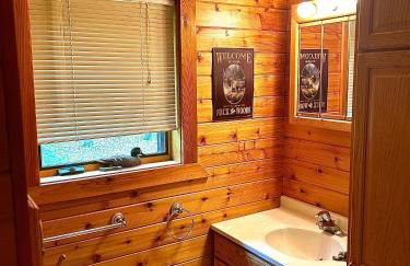 Private Cabin Getaway - Foto 10