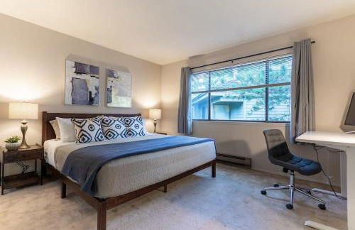 Tranquil Apt 2 King Suites Pet Friendly near DT Bellevue - Foto 31