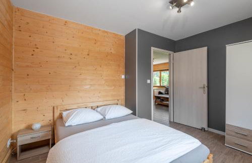 Chalets du Bouchot & Jacuzzi privatif proximité Gerardmer & La Bresse - Foto 53