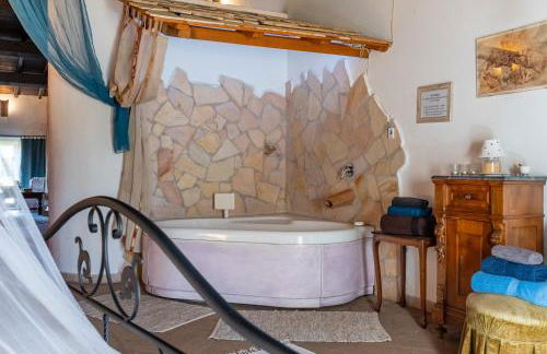 Tenuta Monte La Guardia - Cascate Naturali - Photo 83