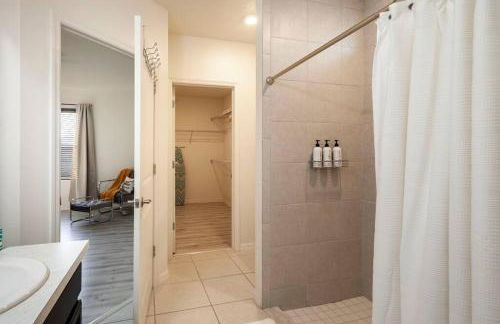 Modern 4 Bdr Home near Tradition Town Center - Foto 19