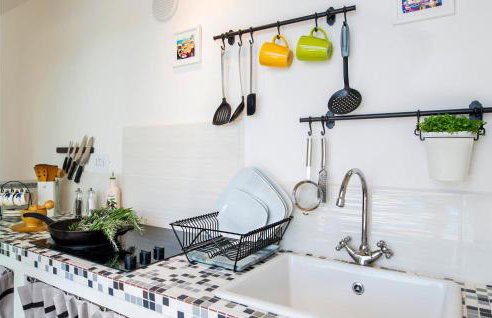 Villa with Swimming Pool, Outdoor Kitchen, Sauna, Hot Tub, Play Area, Sea View - Foto 40