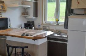 Het rustige huisje in de velden met wifi , leidingwater,enz - Photo 19