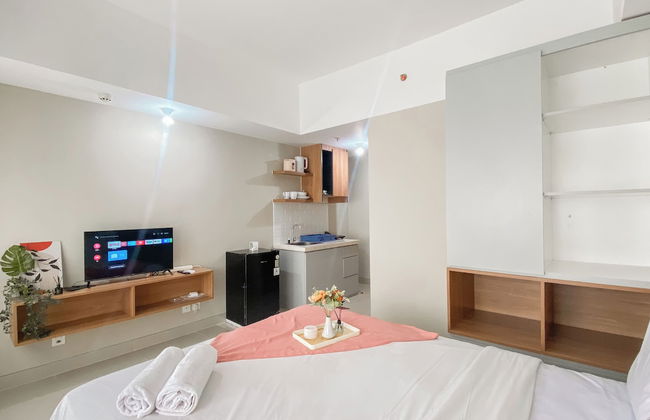 Modern Look Studio Apartment at LRT City Jatibening - Photo 18