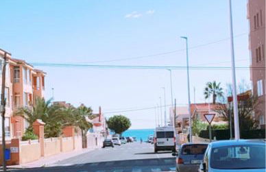 Modern Apartment Near The Beach - Foto 9