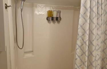 Rustic Mountain Escape Waterpark, Ski & Views! - Foto 13