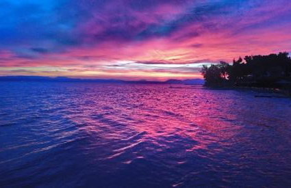 Architect designed house with pool and private beach - Photo 36