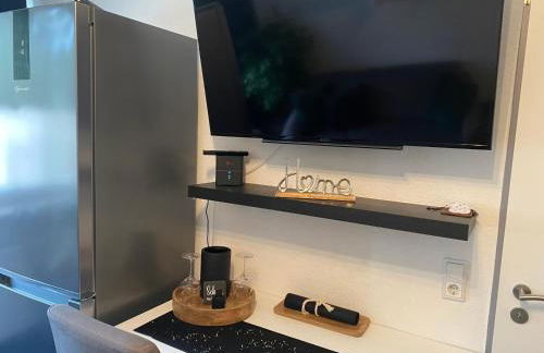 APARTMENT 24h CHECK IN - MODERN APARTMENT - STUDIO IN GOOD LOCATED - KLEIN aber FEIN in METROPOLE FRANKFURT - Foto 2