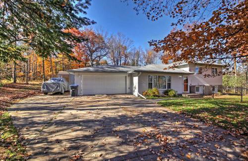Quaint Duluth Hideaway with Private Fenced-In Yard! - Foto 21