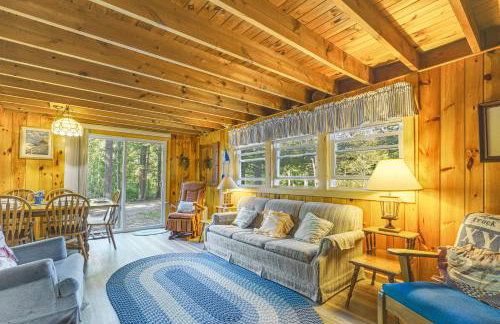 Quiet and Remote Cottage on Panther Pond! - Foto 4