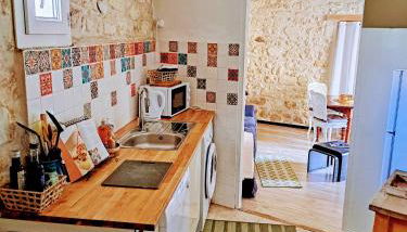 Un air de vignes, au cœur de Maussane, au calme - Foto 3