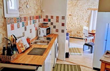 Un air de vignes, au cœur de Maussane, au calme - Foto 3