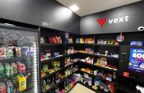 Um Show! Frente a Unipar e 100m do JL Shopping - Photo 4