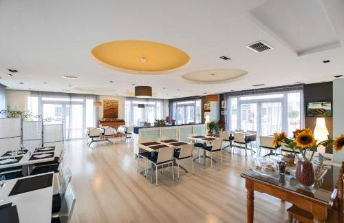 Ashanti Club Luxury Holiday Apartment - Photo 14