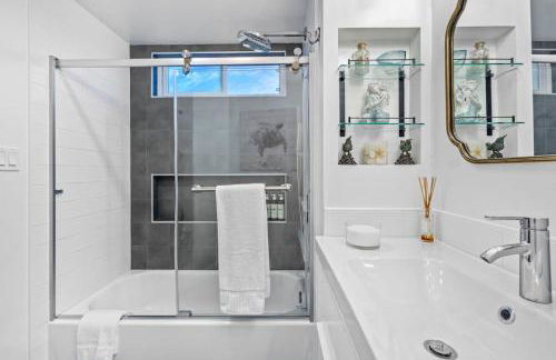 Seaside Serenity with Ocean Views - Photo 35