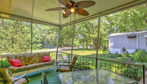 Walk to River! Its A Wonderful Life Cottage - Foto 2