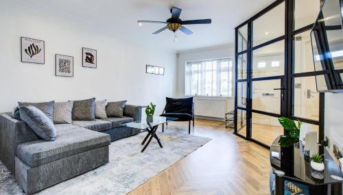 Peaceful Iver Home - Free Parking - WiFi A40 M40 M25 - Foto 2