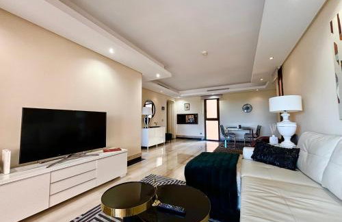 5 Stars BEACHFRONT PARADISE - Seaview, Always Heated Pool, Gym, Sauna! - Foto 12