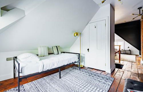 Jungle House Luxury Homes - Columbus Downtown Short North - Steps to Convention Center & Nationwide Arena - Sleeps up to 11 - Free Parking - Over 5,800 Five Stars - Foto 70