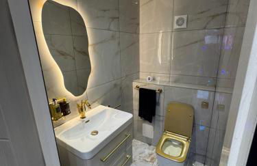 ROYALE SUITE By Highfield Apartments - Foto 5