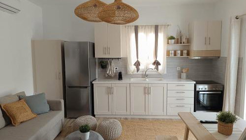 Seafront Haven - Photo 3, stove, pet friendly