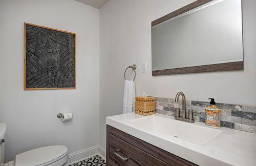 Spacious Bates-Hendricks Home ~ 5 Min to Lucas Oil - Foto 61