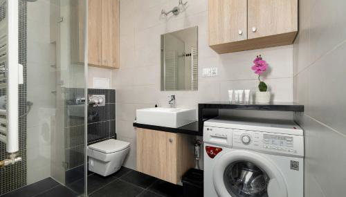 Stylowy Apartament w Centrum Poznania by Noclegi Renters - Foto 3