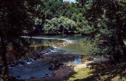 WOODEN HOUSE near the River Kupa - Foto 2