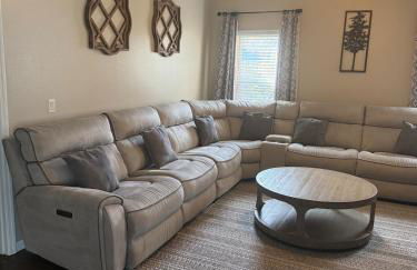 The Poolside Escape - Foto 47