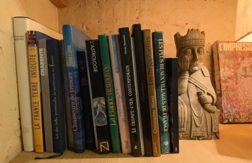 French Farmhouse Retreat with pool & superb views. - Foto 14